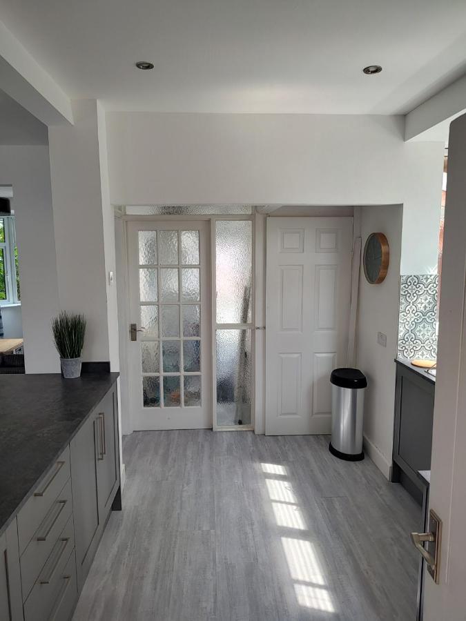 Wavertree Drive 3 Bed Contractor Home In لايستر المظهر الخارجي الصورة